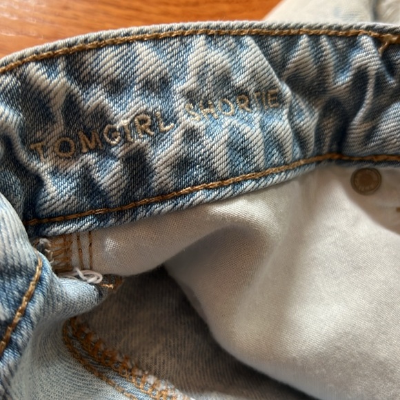 AE denim shorts - Picture 3 of 3